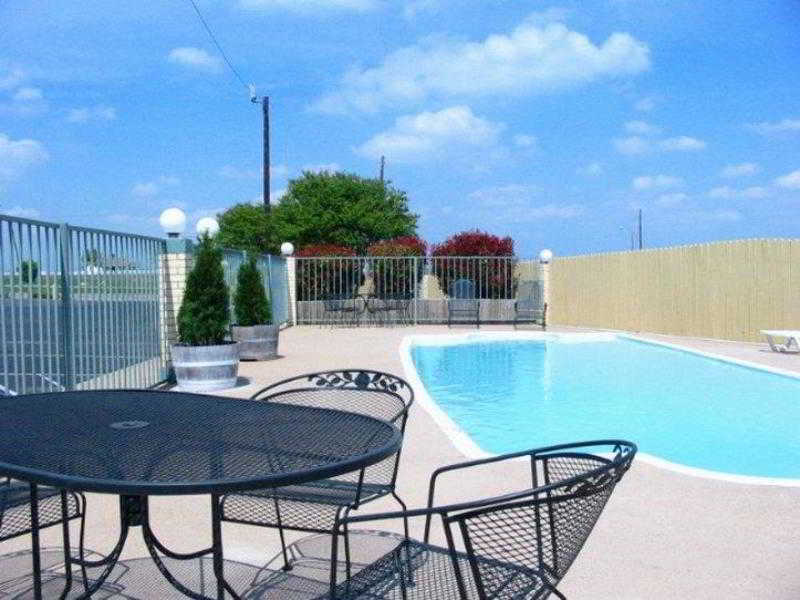 Baymont By Wyndham Terrell Facilidades foto