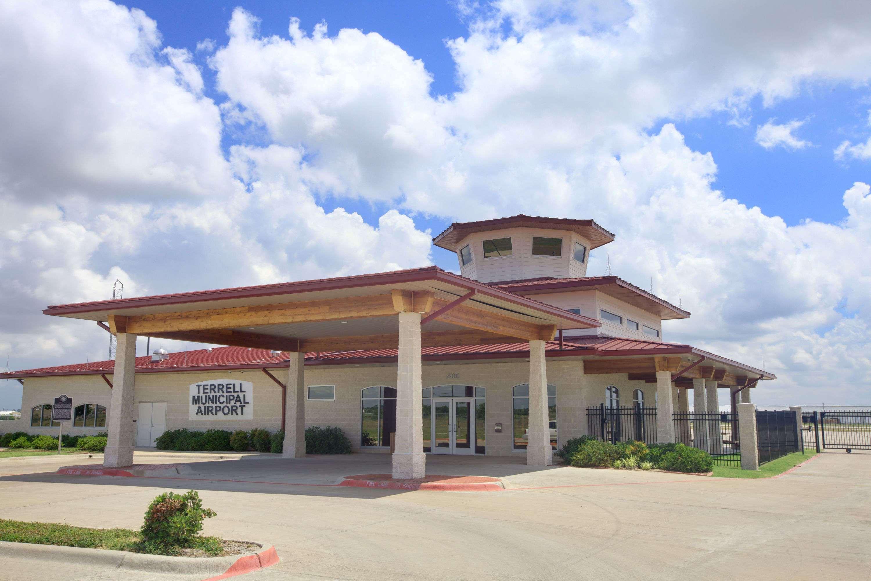 Baymont By Wyndham Terrell Exterior foto